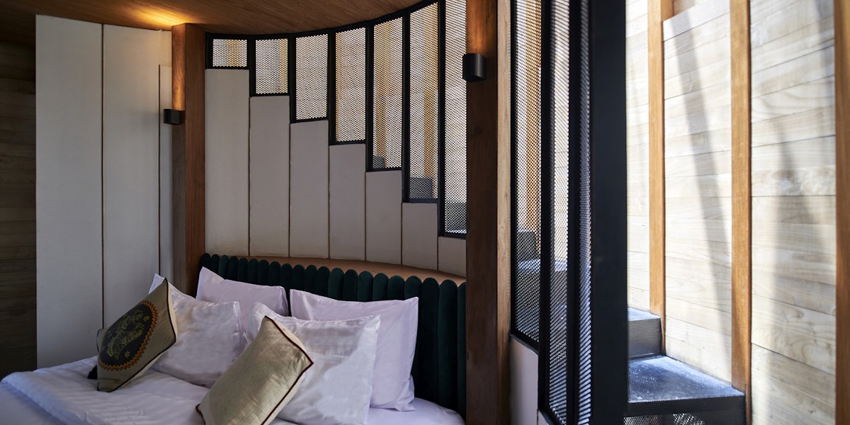 Drum-Like Cabins and Rooftop Suite: The Latest Comfort and Serenity of Blackbird Hotel