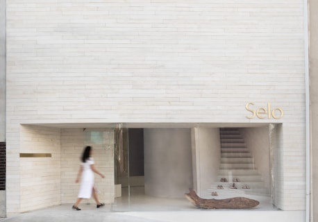 Selo Store by MNMA Studio as Visual 'Breath' of São Paulo