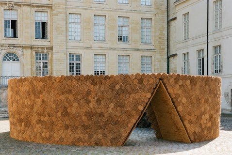 Because Made of Reeds, Rausa Pavilion Participates in Environmental Conservation Campaigning