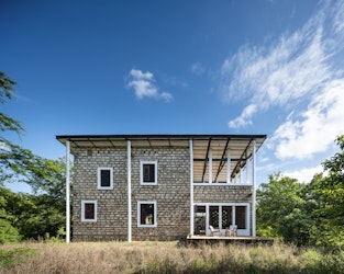 Fused with Takaungu Creek, Kipepeo Homestead Reveals Transformation of Local Vernacular Architecture