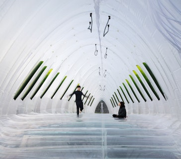'Air Bubble air-purifying eco-machine' Is an Example of Infrastructure from Gree