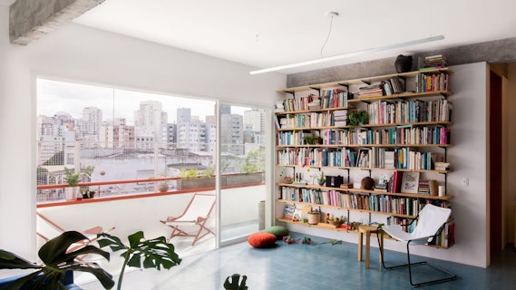 5 Aesthetic Bookshelf Inspirations for Your Reading Room
