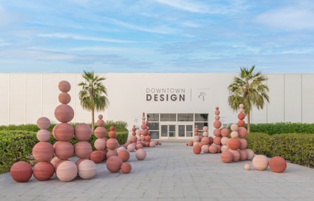 IOTA Installation in Dubai Showcases Over 150 Modular Sand Balls