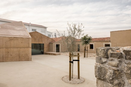 Renovation of Casal Saloio as a Testament to the Building's History
