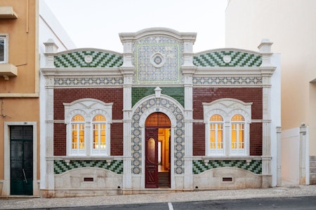 Art Nouveau Revival: Casa 1923's Colorful Elegance & Historic Splendor